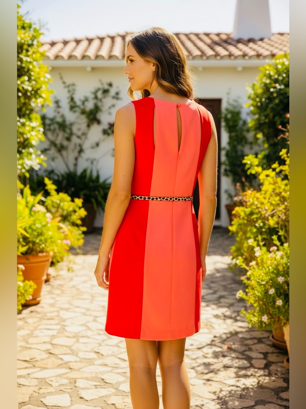 Cooperative Colorblock Shift Dress with Button Neck Closure & Cutout Pattern - S
